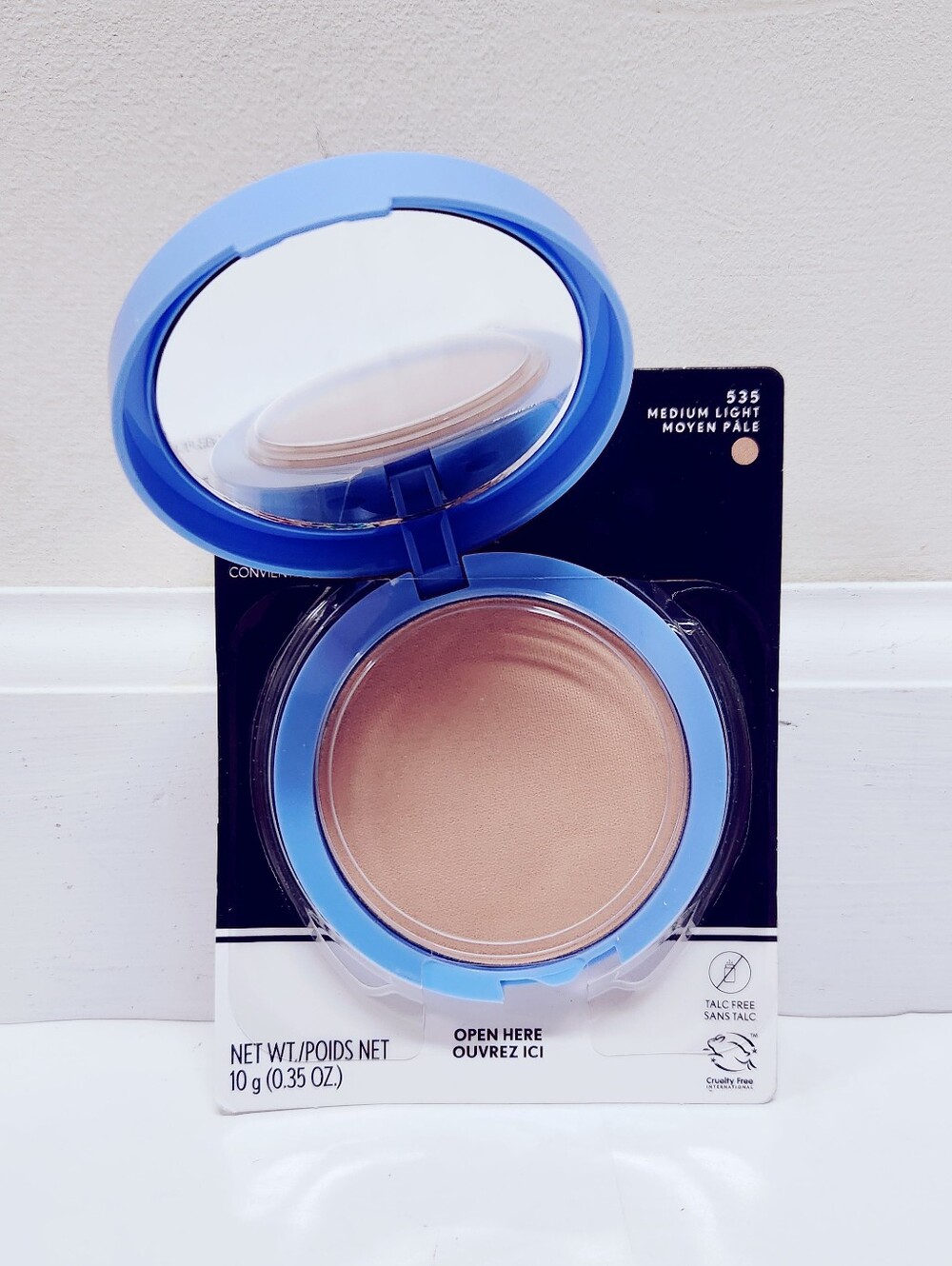 ⭐4/$15 CoverGirl Clean Oil Control Pressed Powder Medium Light